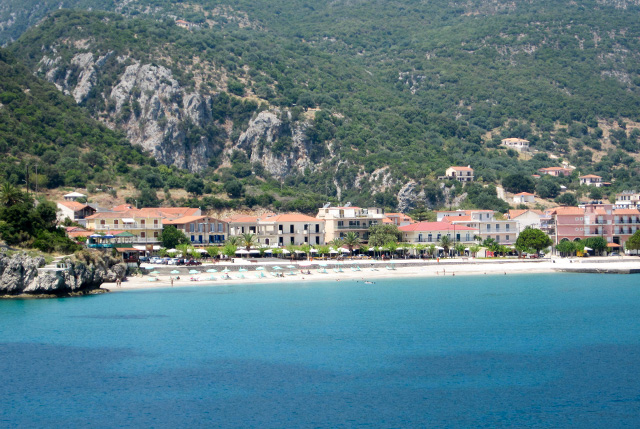 Kefalonia Taxi transfer from Kefalonia Airport, professional taxi services Kefalonia and Private Tours Kefalonia. Low-Cost Kefalonia Airport Transfers from/to Assos and Fiscardo Kefalonia. Kefalonia Taxi - Taxi Services Kefalonia - Kefalonia Taxi Transfers